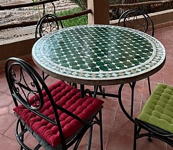 Table en mosaïque de Tamegrout