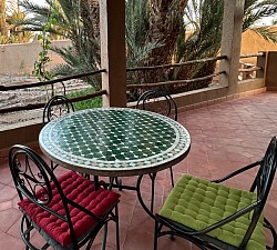 Table en mosaïque de Tamegrout