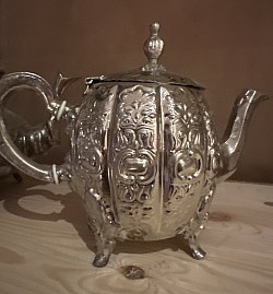 Grande boîte en racine de tuya CHF 102.00