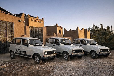4L à louer pour visiter la Palmeraie de Skoura