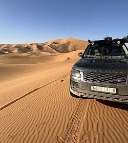 Traversée des dunes de l’Erg Chebbi